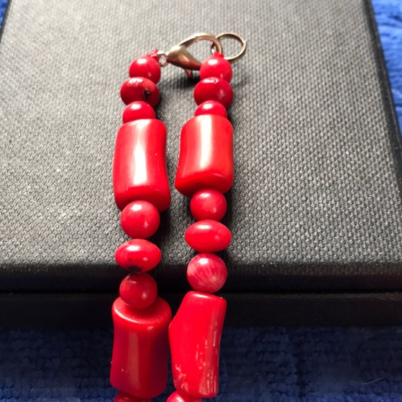 Natural coral necklace 20”
